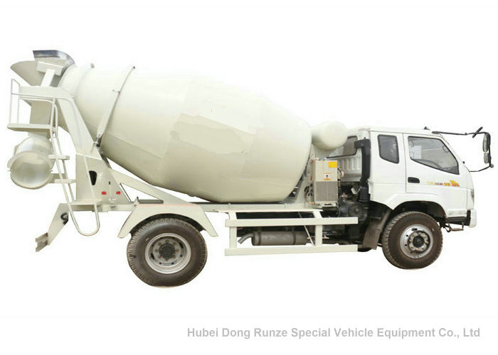 T. King Chassis Concrete Mixer Truck 2 CBM , Ready Mix Cement Trucks