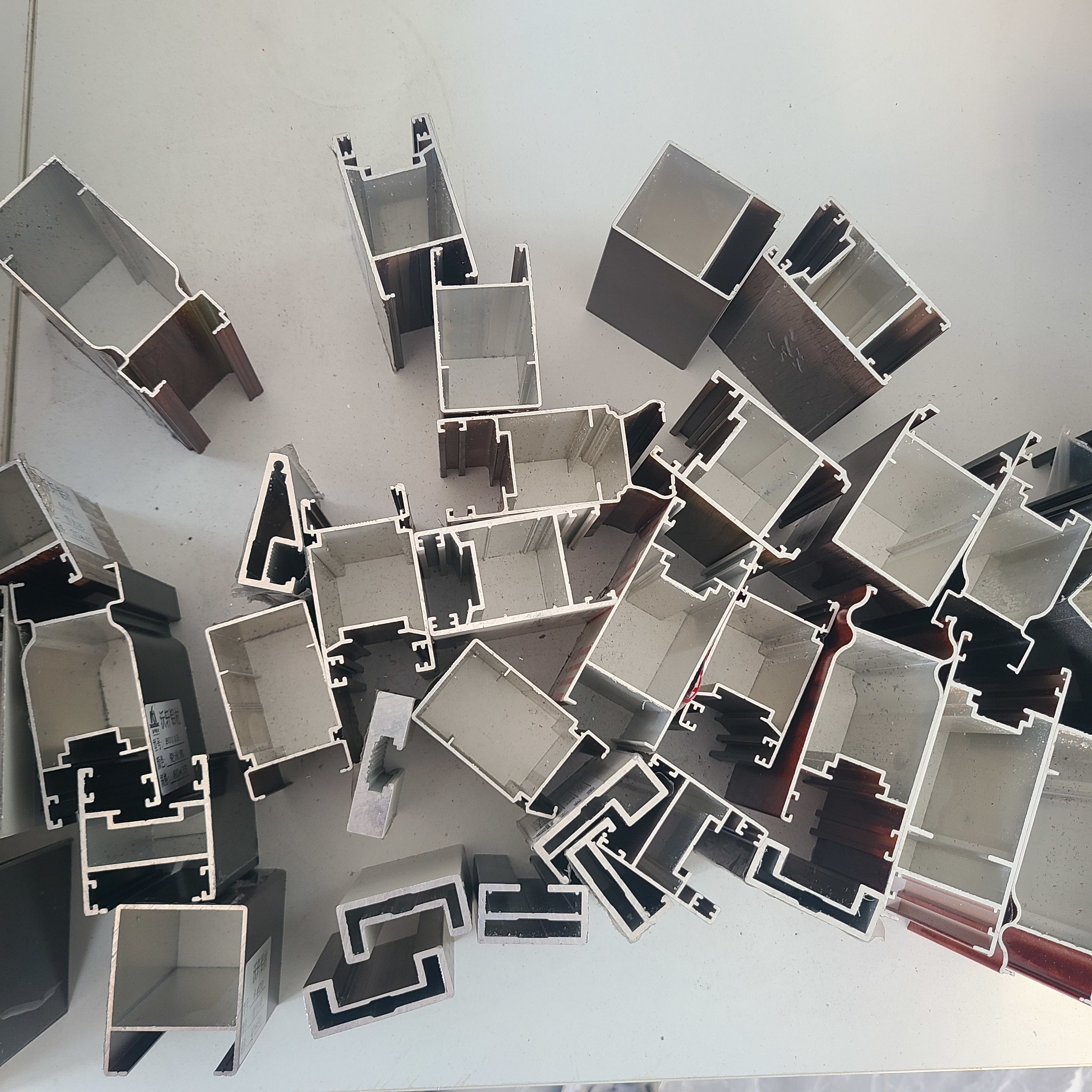 Acid Resistant Aluminium Kitchen Profile High Hardness Of Paint Film
