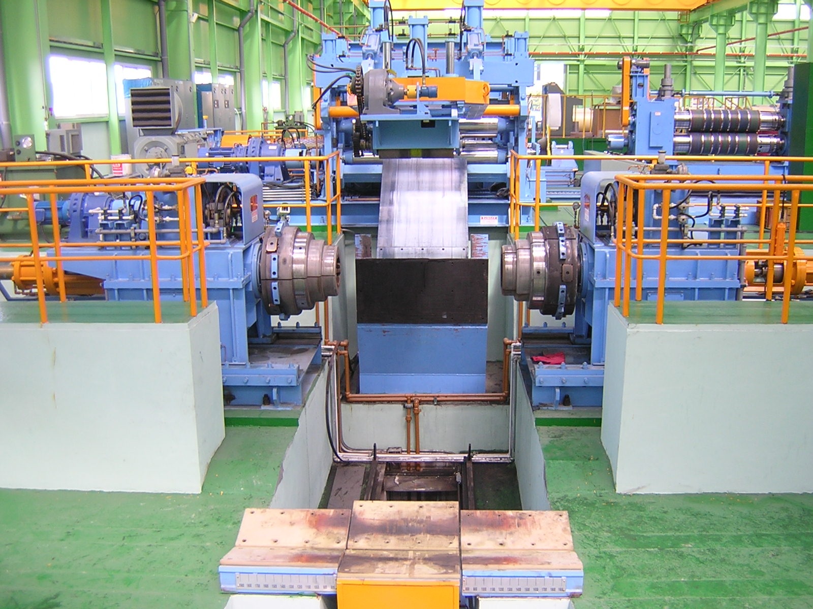 Energy Mining Mobile Plate Shears Plate Sheet Metal Hydraulic Guillotine Shearing Machine