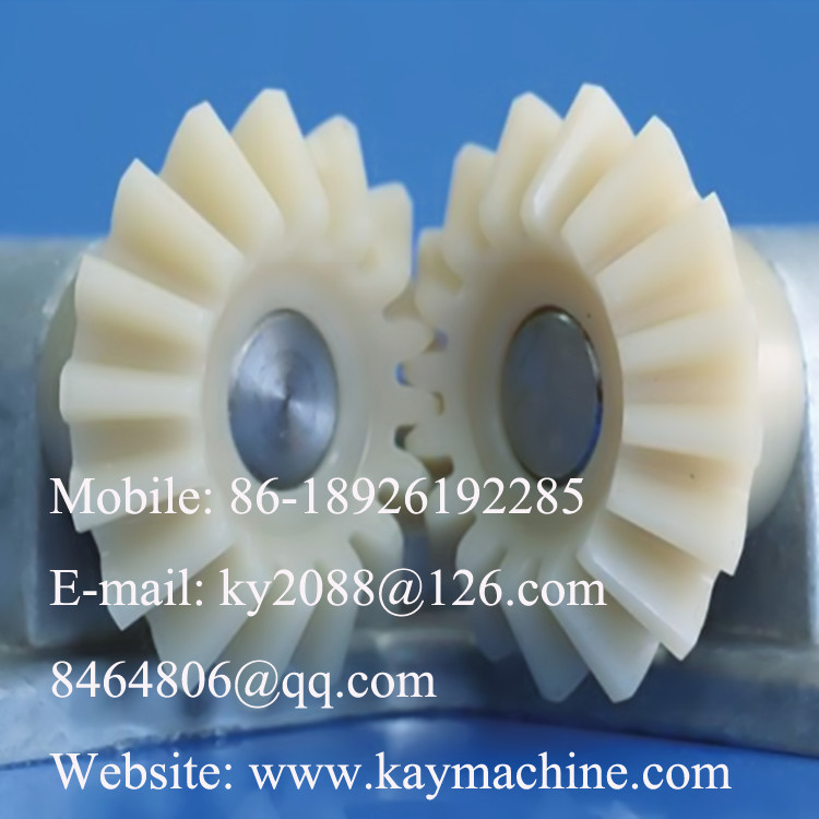 Hubbed Ladder Chain Sprockets High Torque Spur Gear custom spur gears Screw Gear Engineering Plastics manufacturer