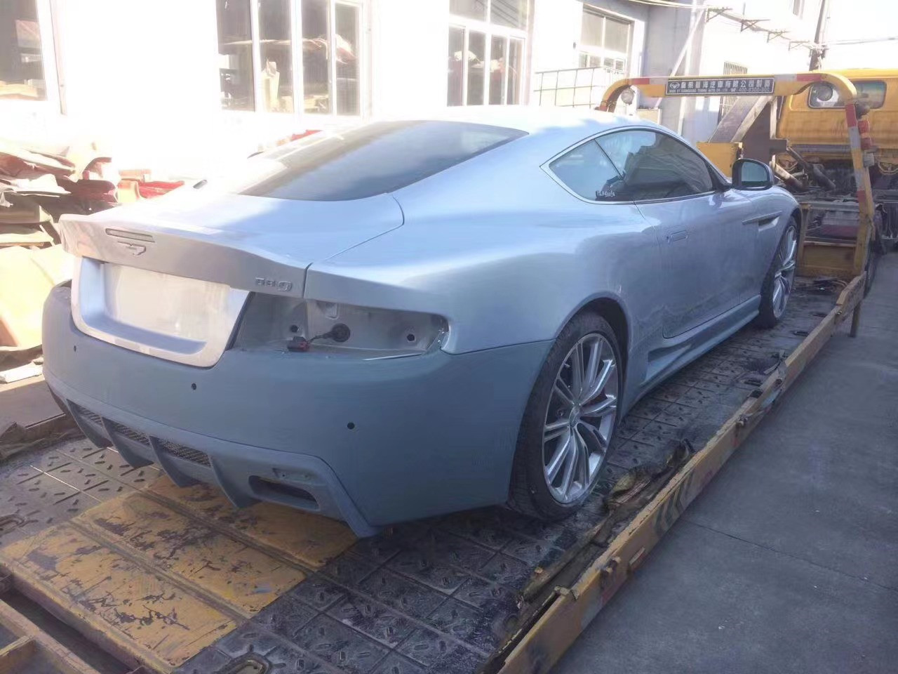 New Product for Aston Martin DB9 Body Kit DB9 Upgraded MSY Style Front and Rear Bumper Side Skirt Carbon Fiber Body Kit