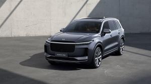 Quality 220km/h Plug In Hybrid SUV 700Km Range Four Screens Six Seater Electric Car wholesale