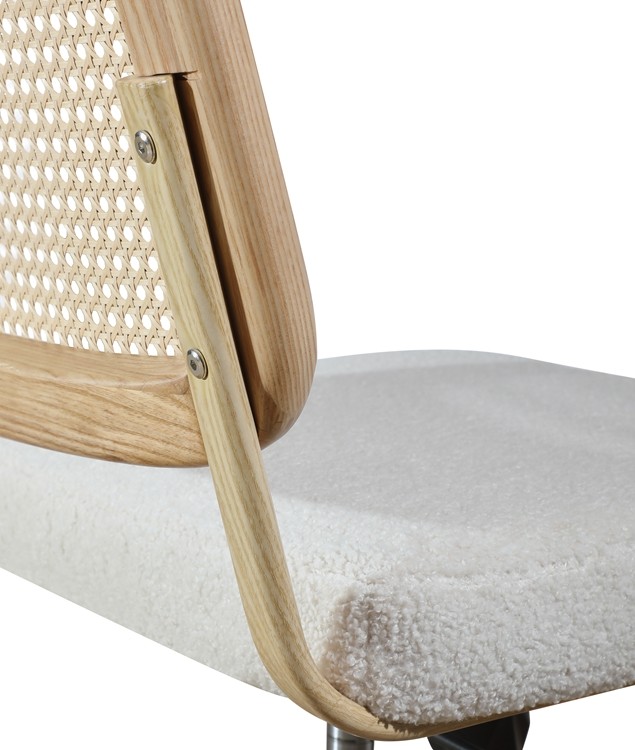 0.121CBM Executive Office Wicker Rattan Desk Chair Fabric 3d Adjustable Height