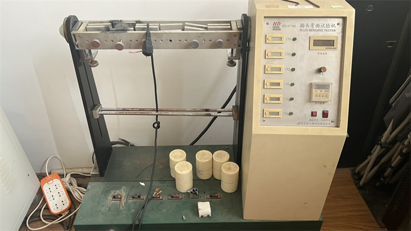 Plug Bending Tester