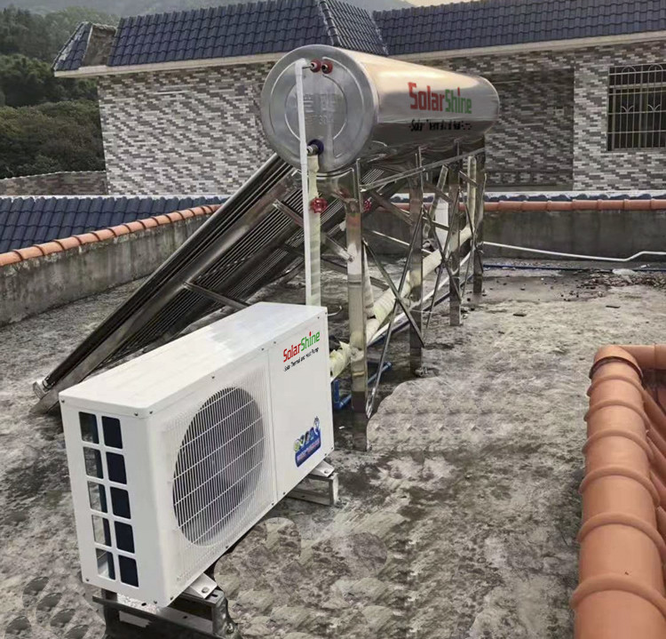 Energy Saving Solar Thermal Water Heater With Declining Roof Bracket