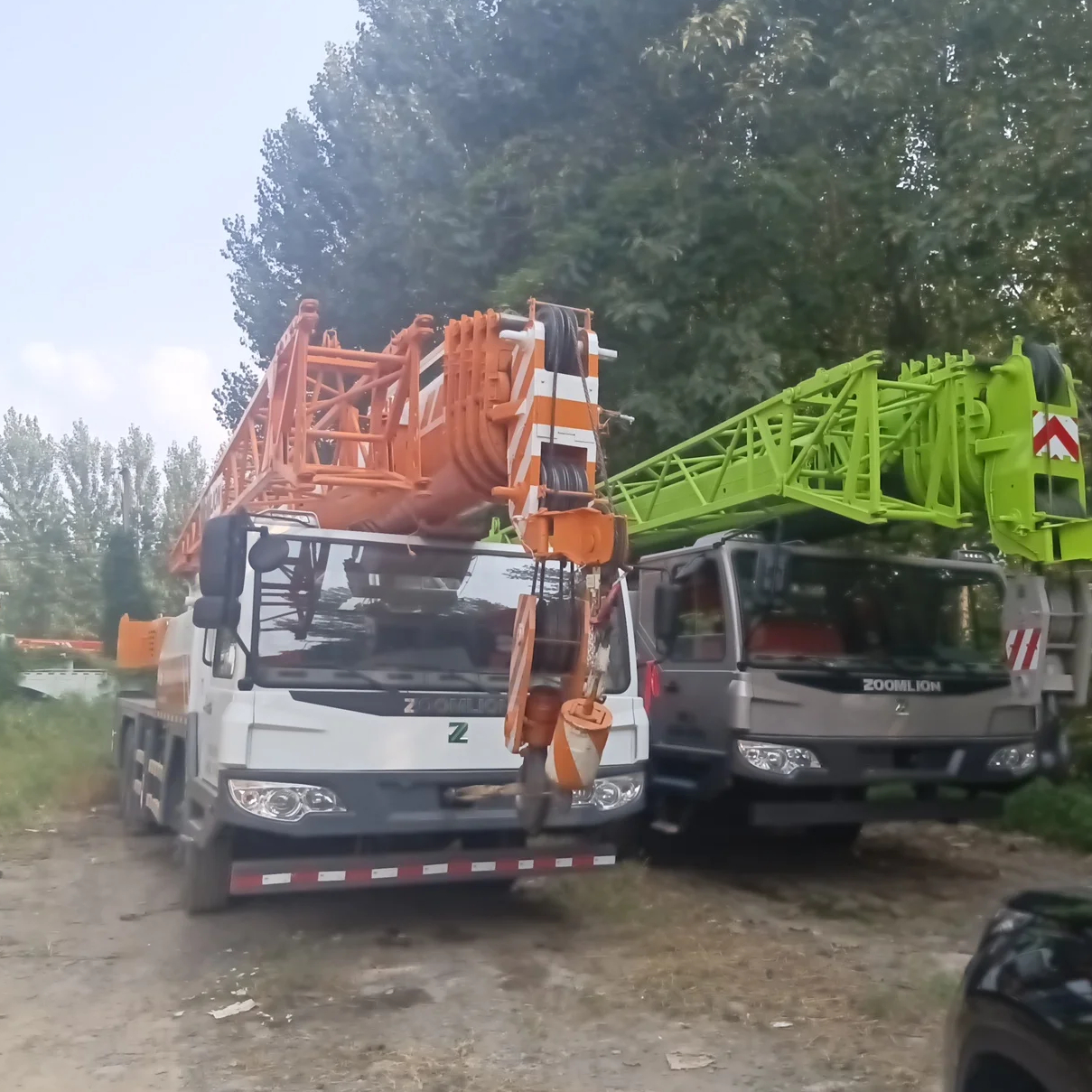 Custom Used Truck Crane with Minimum Turning Radius of 10.5m Zoomlion Crane 30 Ton 35 Ton