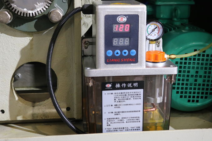 Pharmaceutical Automatic / Auto Hard Capsule Filling Machine / Filler Machinery