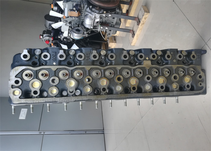 Excavator SK230-6 Diesel Engine Cylinder Head 6D34 ME051714 With 12 Valve