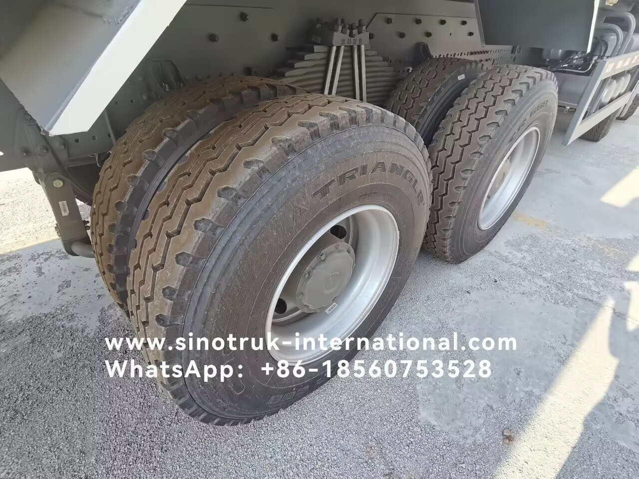 Sinotruk Hohan New HOWO Tipper Dump Truck N7 6 × 4 10 Wheels 380Hp RHD U Type Automatic Tarpaulin