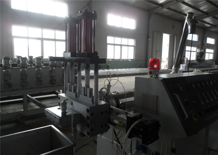 Durable Plastic Granulator Machine / Pvc Granulating Machine For Cut Extrude Wasted Thermoplastics
