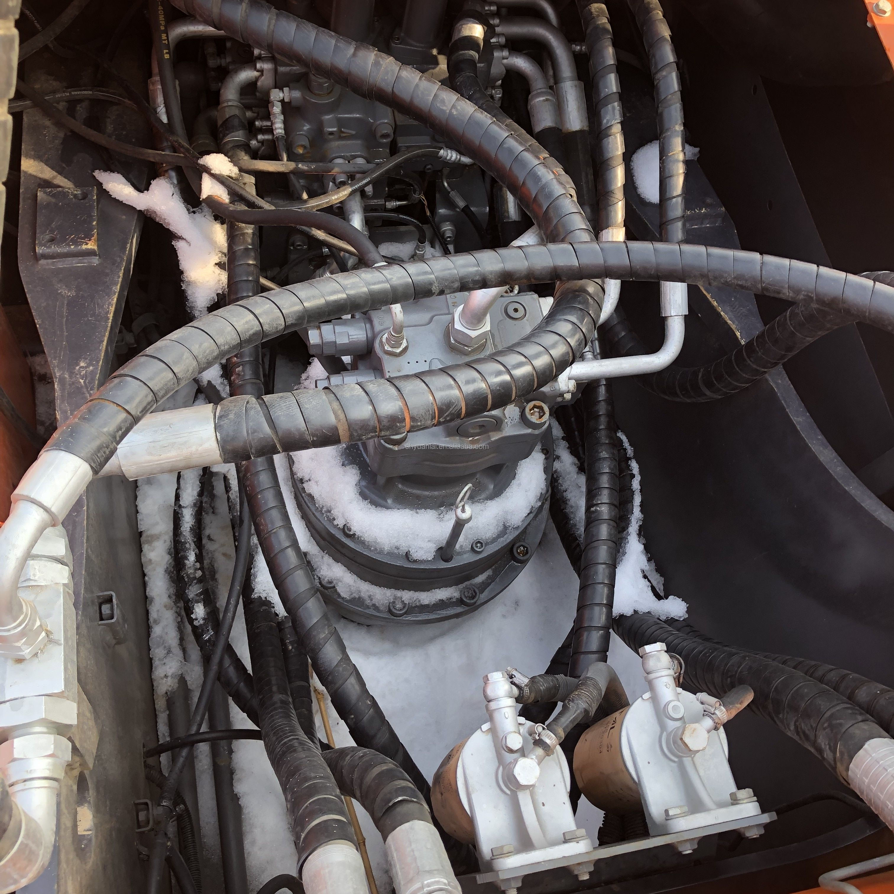 35TON Hitachi ZX350 Excavator Used and in Good Condition Original Hydraulic Pump
