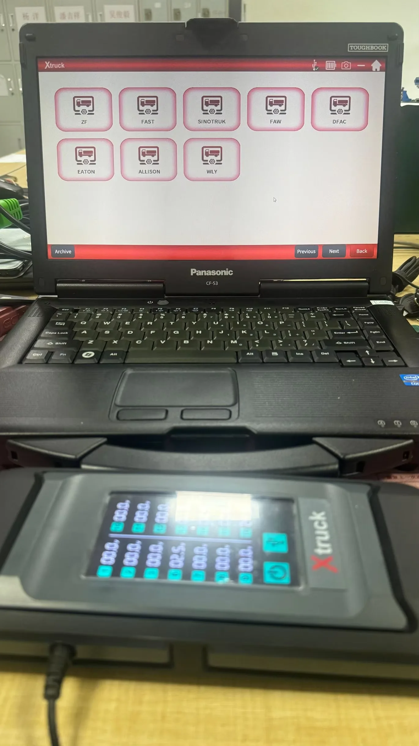 Heavy Duty Truck for Xtruck Chassis Inspection Read fault code ABS/EBS/RCS ZF gearbox FAS+SINOTRUCK Diagnostic Tool CFC2