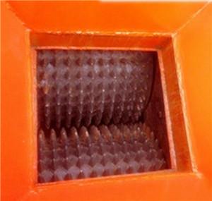 Quality China professional roll alloy steel crusher spare parts wholesale