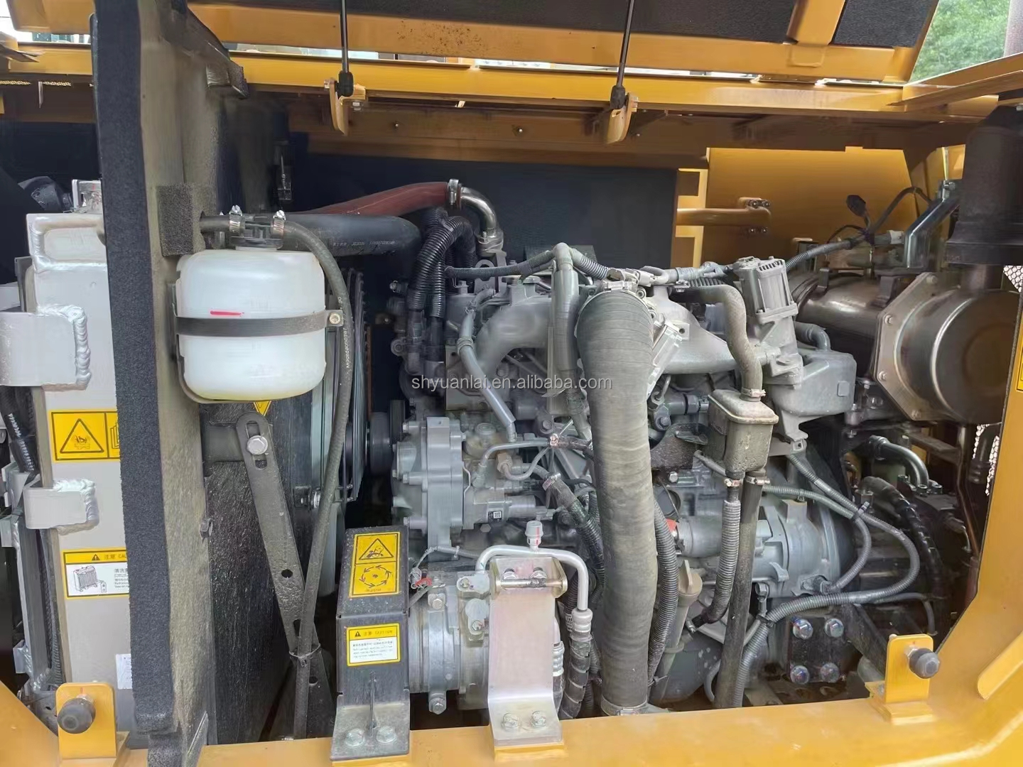 Low Working Sany SY75 Excavator with Original Hydraulic Valve and 0-2000 Working Hours