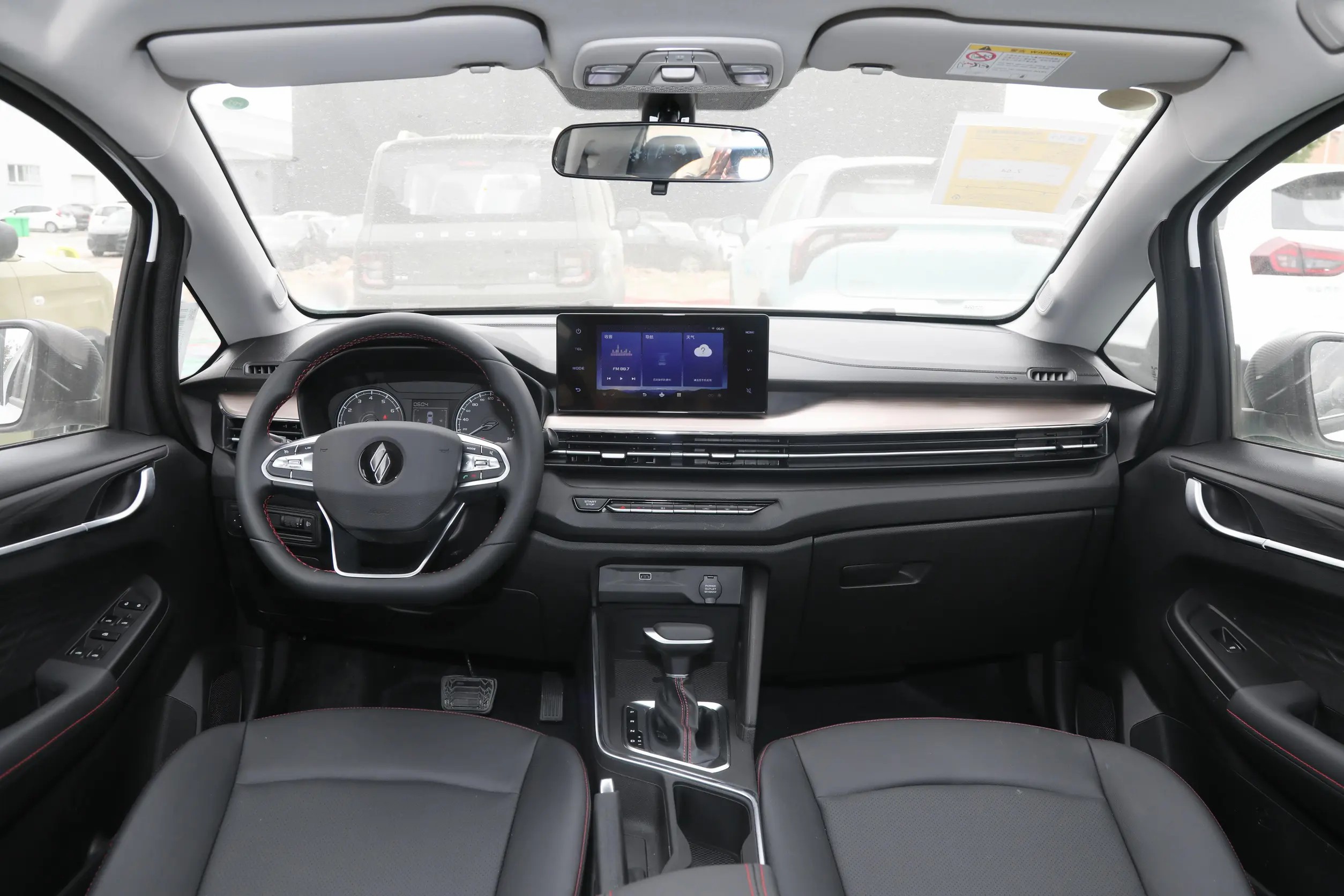 2024 Geely Gx3 LIVAN X3 Pro SUV Gasoline Vehicle with CVT Economic Automatic Wheelbase 2500-3000mm Direct Dealers
