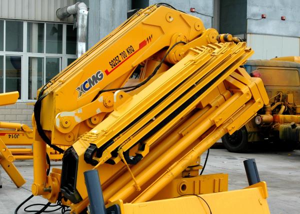 Durable 25 Tons Commercial Knuckle Boom Truck Mounted Crane, 19m Lifting Height