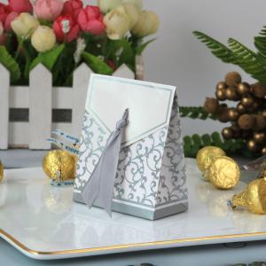 Quality 0.5kg 300g Artpaper Coloured Paper Gift Bags With Ribbon Handles wholesale