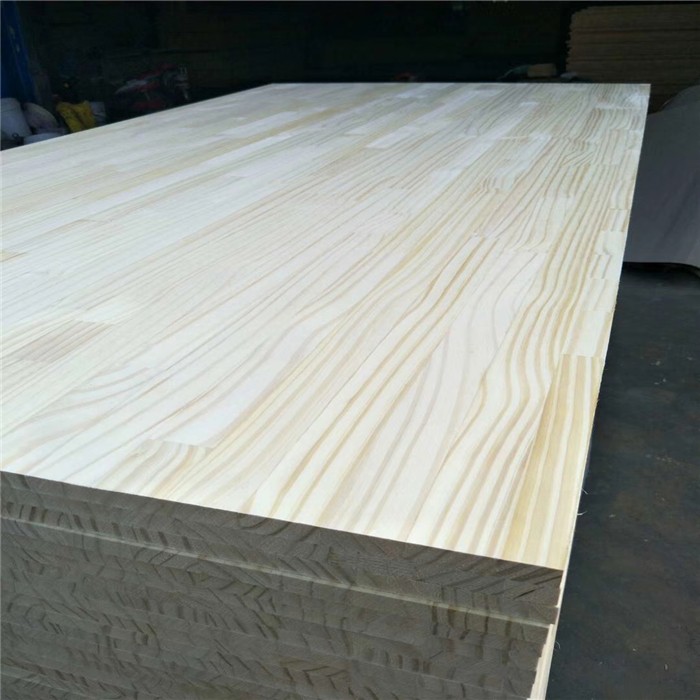 Finger Joint Board Pine Wood With Natural Color 300-2500m Length