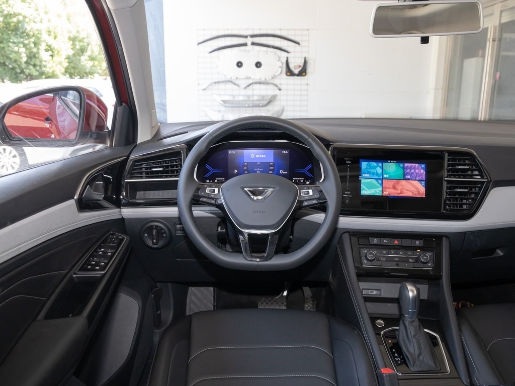 Vehicle Je-tta VS5 1.4T 0km used car Manual Progressive 5-seat SUV Fuel Vehicle Made in 2023 NEDC 6.8 Compact Car