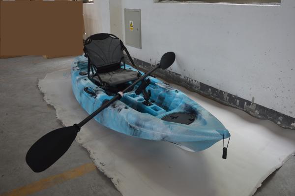 HDPE Plastic Kayak Fishing Boats , Blue Camo Fishing Canoe Kayak Easy Car Top