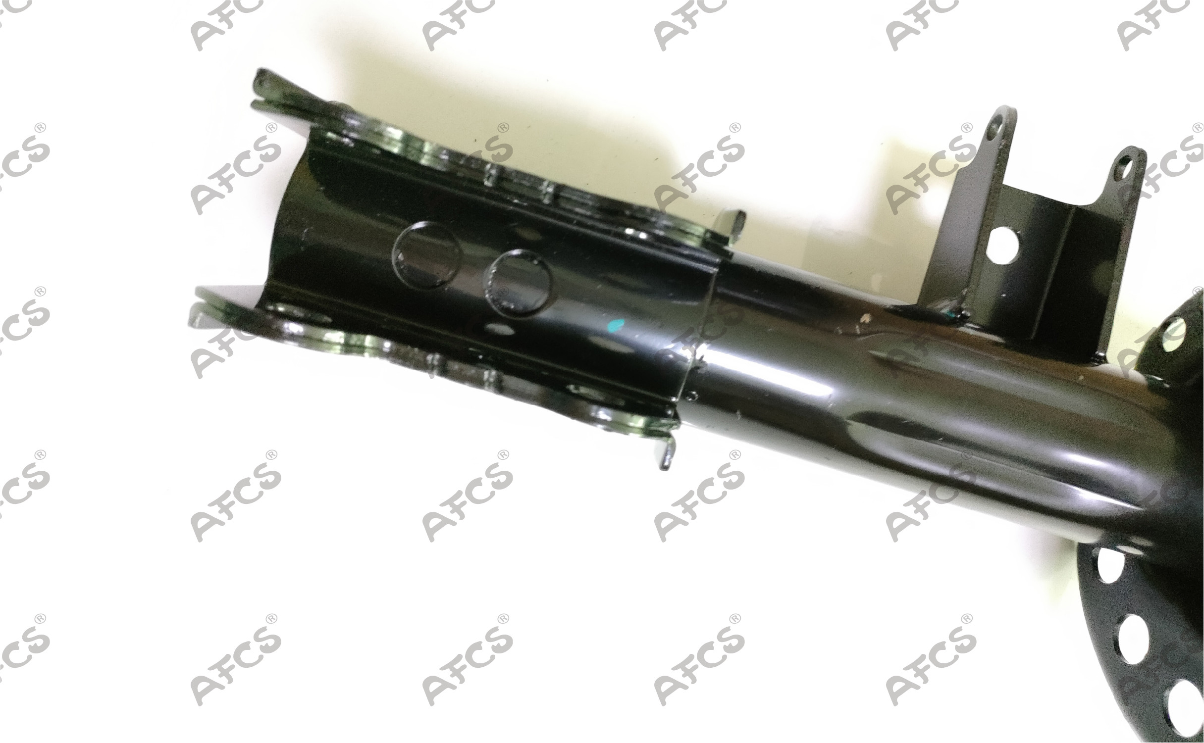 246 323 29 00 Front Shock Absorber For MERCEDES-BENZ CLA Coupe C117