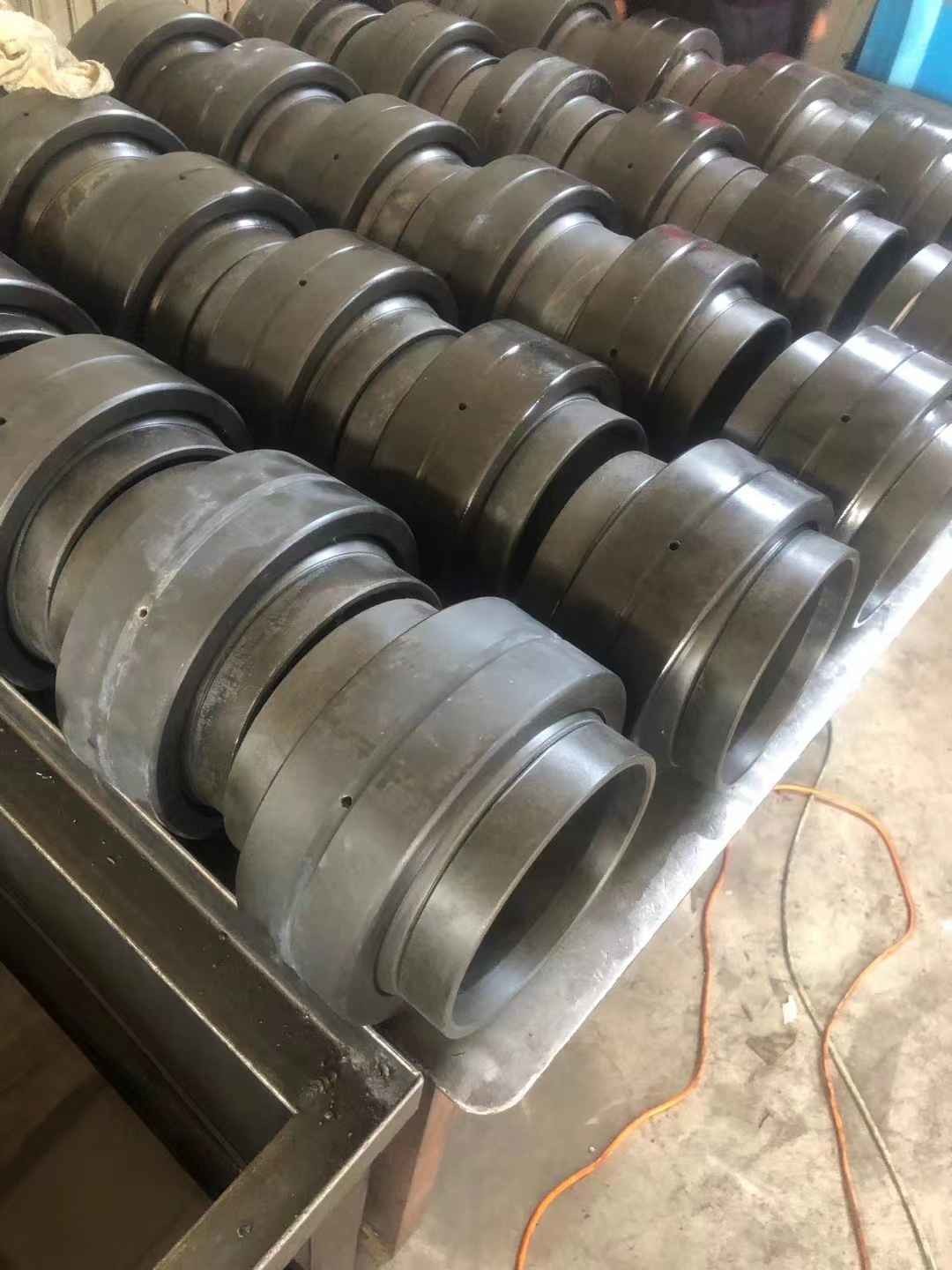 Customization Double Row Four Row Metric Size Tapered Roller Bearing