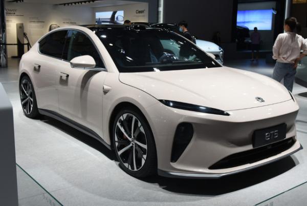 200km/h High Performance Electric Cars Nio ET5 Left Steering Luxury Electric