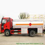 FAW 9CBM Petroleum Oil Tanker Truck For Transport With 3 Persons Seater