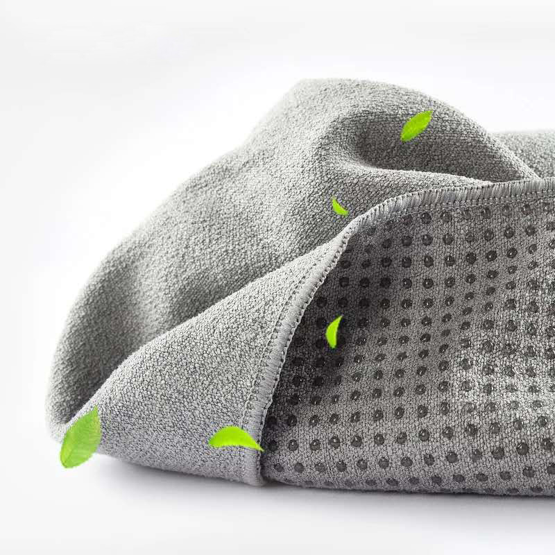 High Absorbency Travel-Friendly Towel for Sports Yoga Towel in Various Sizes