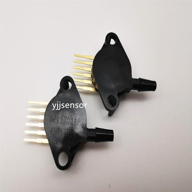 MPX5700AP 0-700 kpa (0-100 psi) Temperature Compensation And Signal Amplification Integrated High Output Pressure Sensor