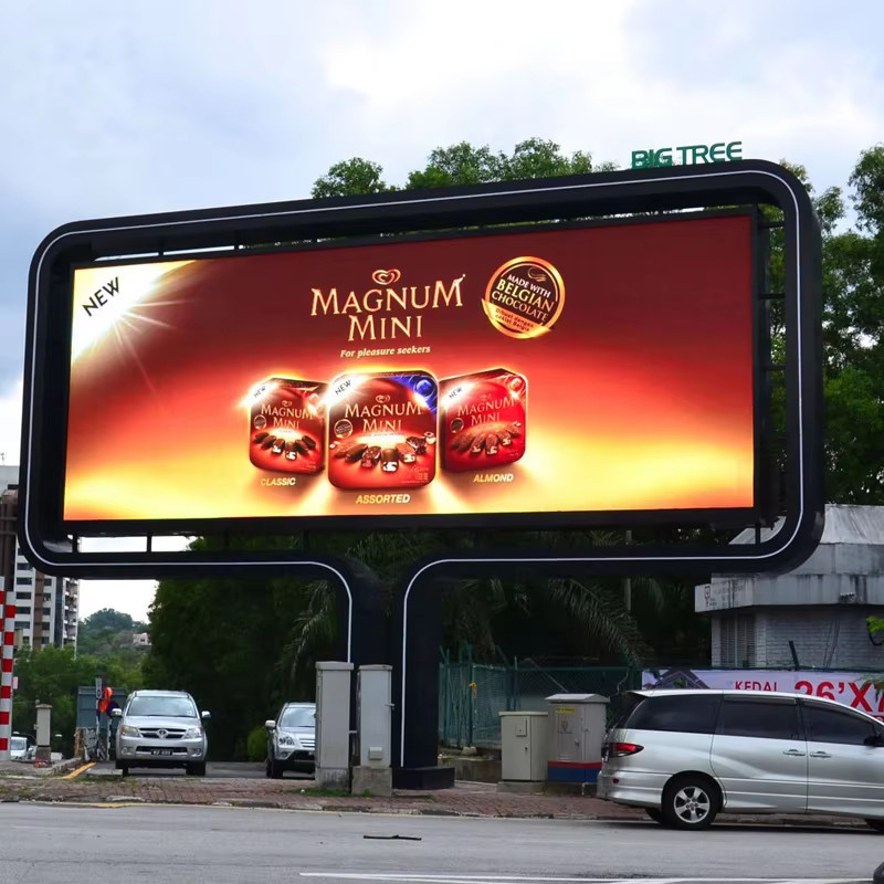 P10 Outdoor LED Advertising Screen with 10mm Pixel Pitch and 10%-85% Operating Humidity