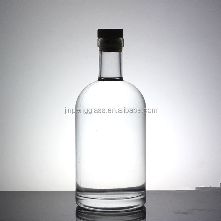 Whisky Vodka Glass Material 700ml 1000ml Bottle with Metal Cover and Top-Grade