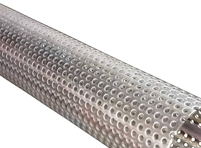 304 316L Perforated Stainless Steel Pipe Filter Screen Mesh High Strength