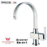 2016 Hot sale no lead signle handle kitchen mixer tap