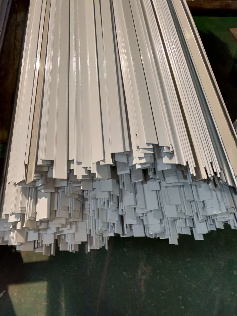 China Stainless Steel U Channel Sizes Trim For Glass Manufacturer Factory Price