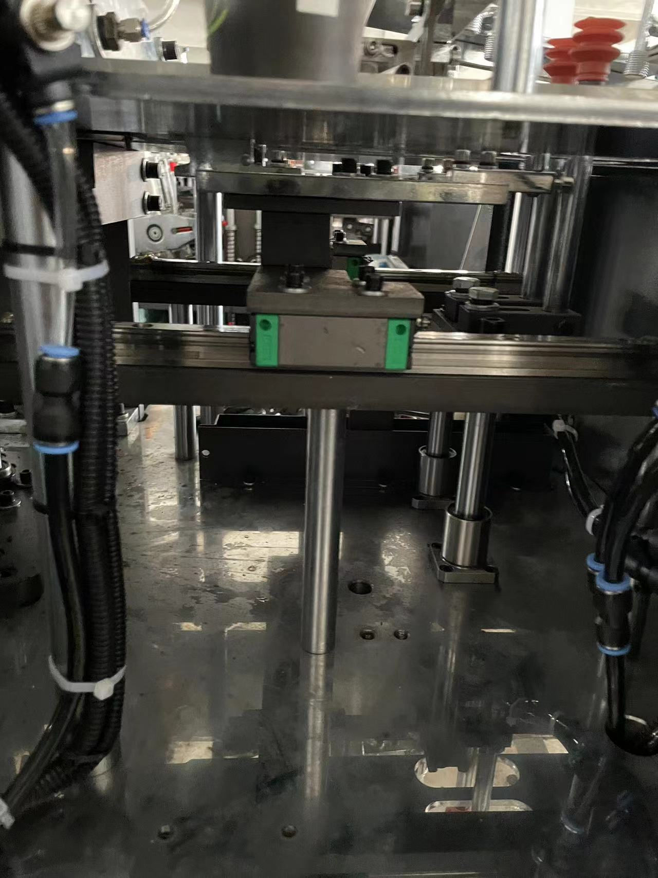 1900 kg High Speed Automatic Ultrasonic Paper Coffee Cup Making Machine Production Line for High Capacity Cup Production