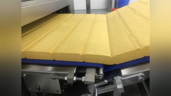 High Quality Customable Industrial Electric Laminator Bread Dough Laminating