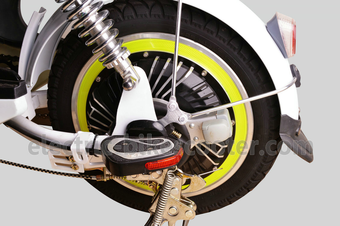 48V 350W Small Lovely Pedal Assisted Electric Bicycle With Long Travel Distance