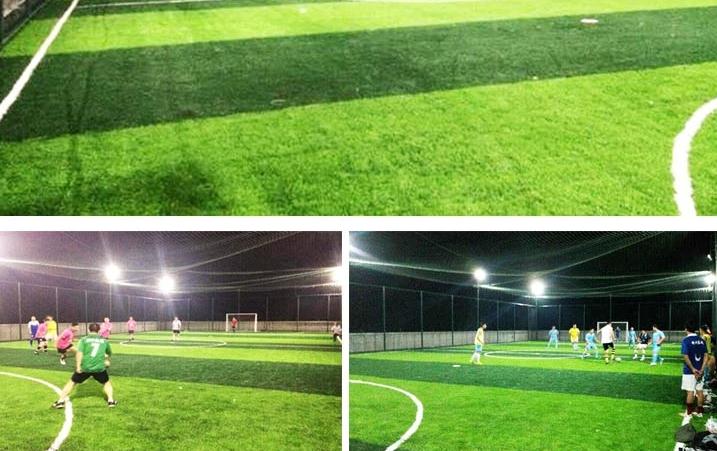 Synthetic Artificial Grass Soccer Field / Green Fake Artificial Grass Carpet