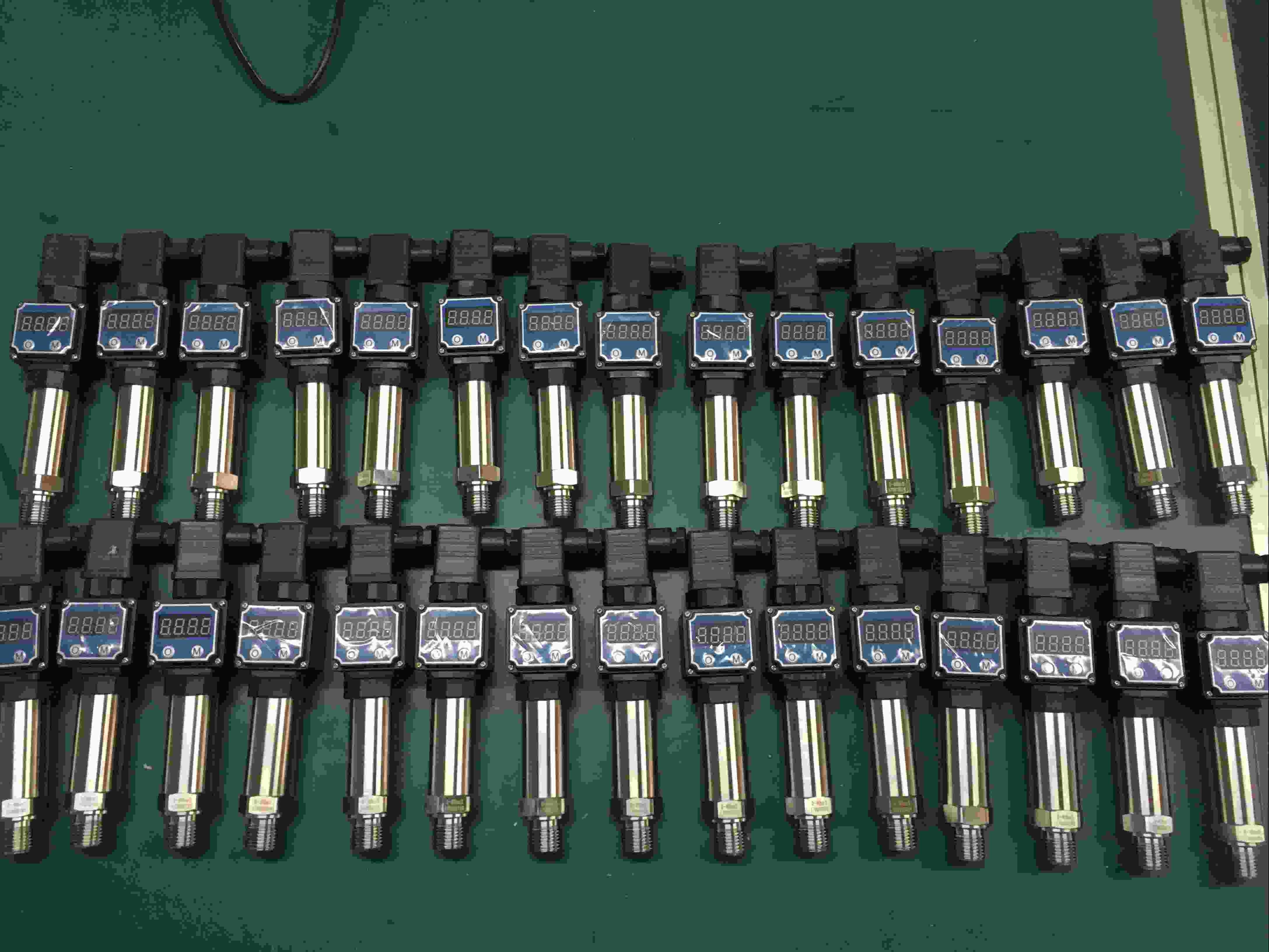 BPHT24-IX Industrial Pressure Sensor With Fully Stainless Steel Structure For Easy Cleaning Sensor