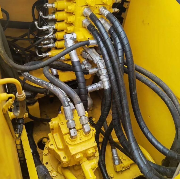 Low Price Used Japan Original Used Large Komatsu PC130 Best-selling 13 ton