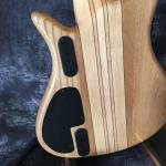 2017 hot 6 string bass guitar.OEM retail new 6 strings electric bass guitar EMS