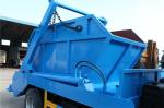 Mobile Dongfeng 4 Cbm Waste Removal Trucks 6 Wheel With Hydraulic Control