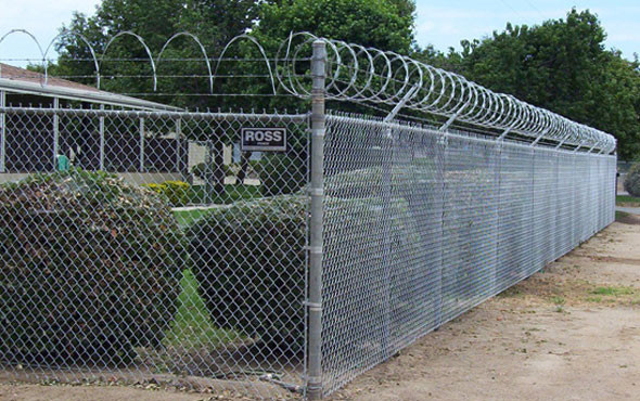 Black PVC coated Chain Wire Mesh Fence 1.2m high x 15m long 3.5mm Cyclone Link