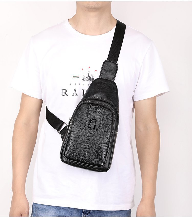 Trendy Black Leather Belt Bag for Men Crossbody Crocodile Grain Travel Fashion Bag PU Opp Sacoche Custom T/T
