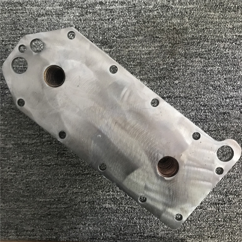 Excavator PC360-7 6D114 Engine Oil Radiator Core Side Cover Cummins Engine Parts