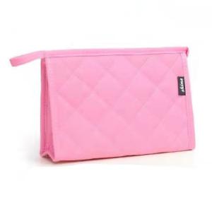 Quality Diamond Stitch Pattern Zipper Cosmetic Bag For Travel 19cm×12cm×6cm wholesale