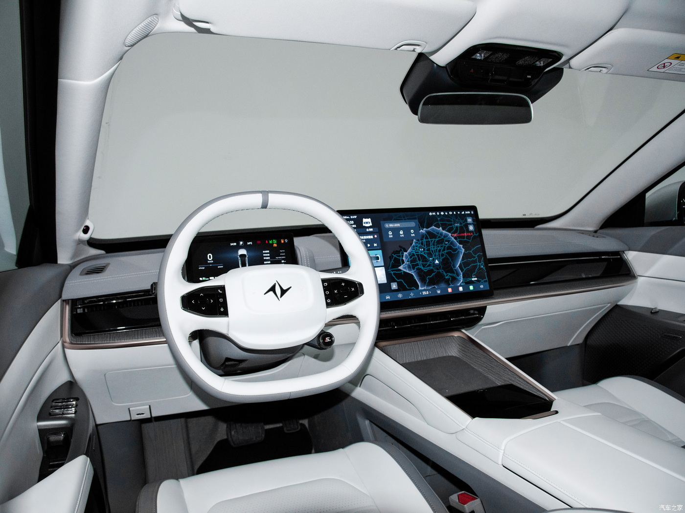 Endurance Fashionable Appearance Dongfeng Yipai 007 Hatchback Sports Car 0.43h Charging Time 165km/h Max Speed
