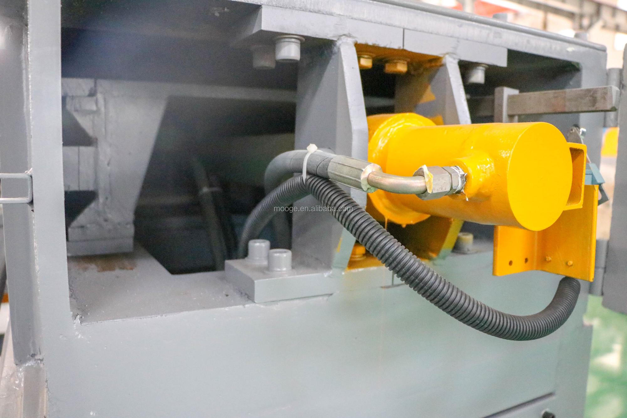 600-1500mm Plastic Shredder Machine , Aluminum Plastic Chipper Machine