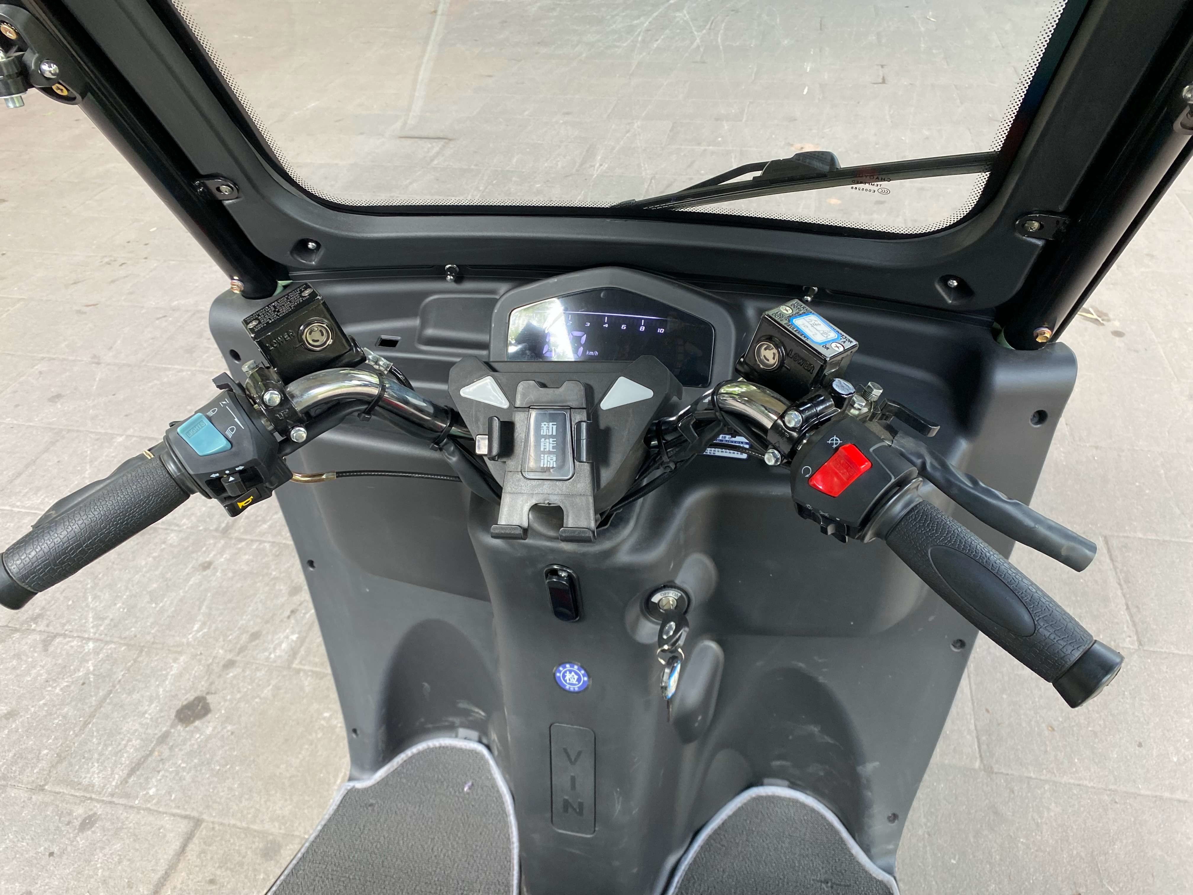 Water Cooled 150cc Engine Tuk Tuk 3-Wheel Motorcycle Motorized Trike Passengers Gasoline Tricycle